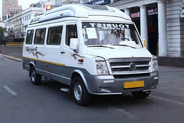 17 Seater Tempo Traveller